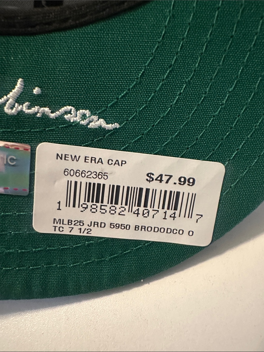 New Era Navy and White Fitted Cap with Raised 'B' Logo - Picture 6 of 6